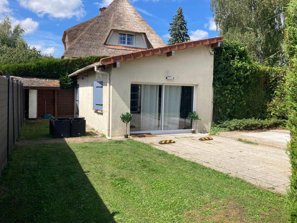 Mini Maison - Oncy Detend Exterior photo